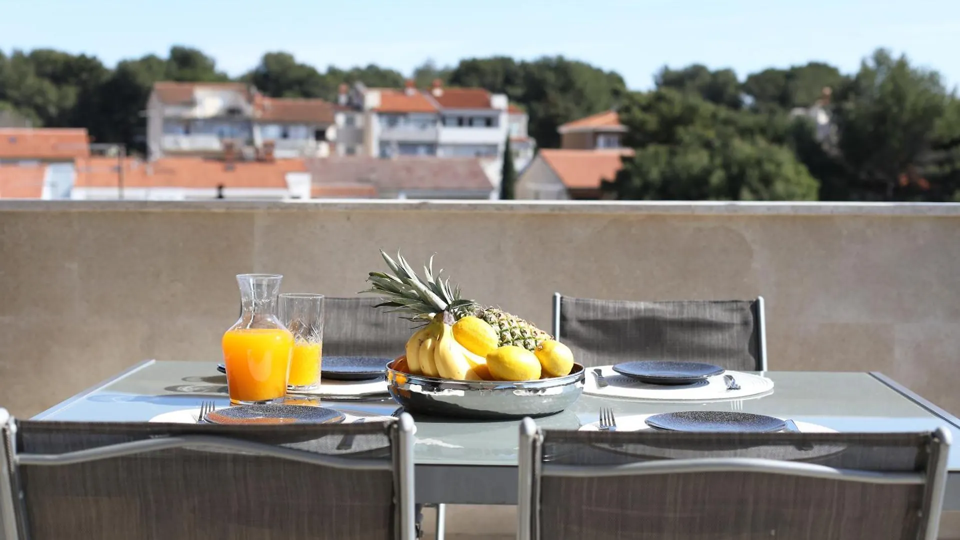 Apartments Racan Pula 0*,  Croatia